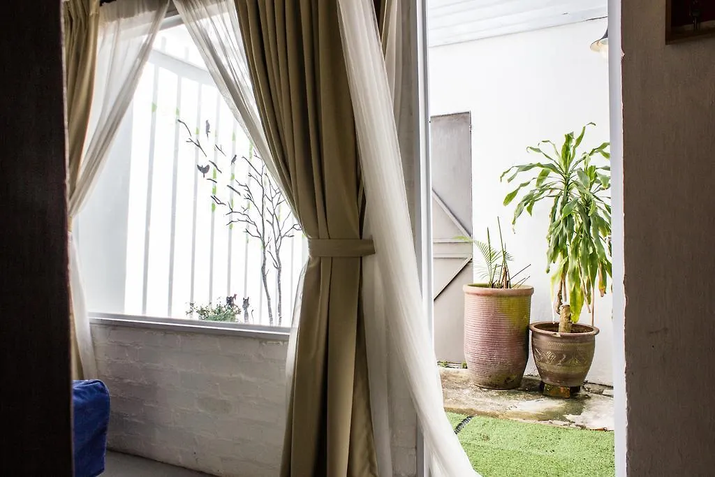 Inn Homeaway Townhouse 1934 George Town